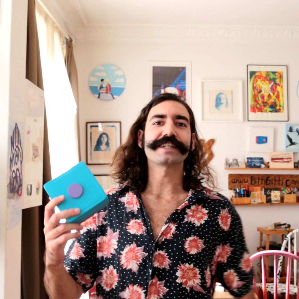 Erbil Sivaslıoğlu - İğne Deliği Kamera Mucidi